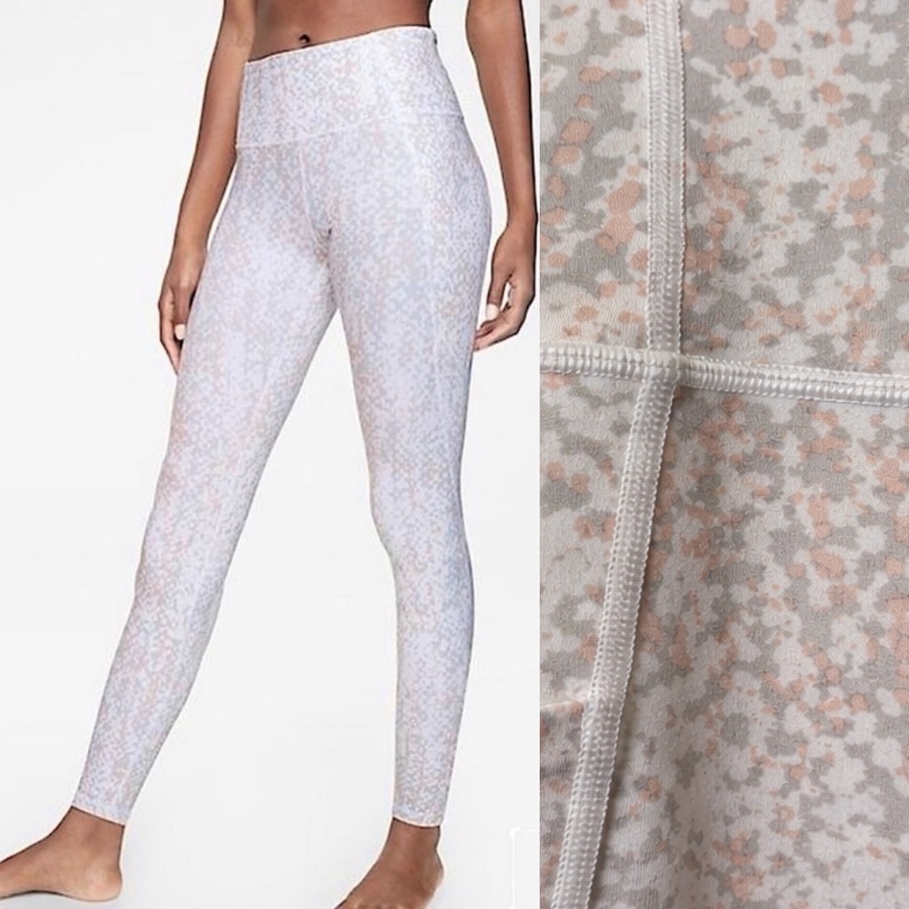 Athleta Salutation Leggings Quiet luxury Minimalist Athleisure Travel Outfit